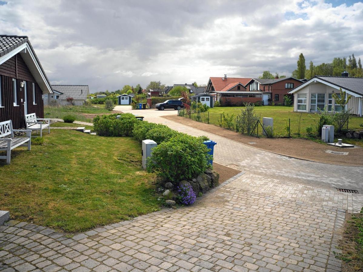 Daenische Ferienhaeuser Am Salzhaff Haus Poseidon Poel Exterior foto