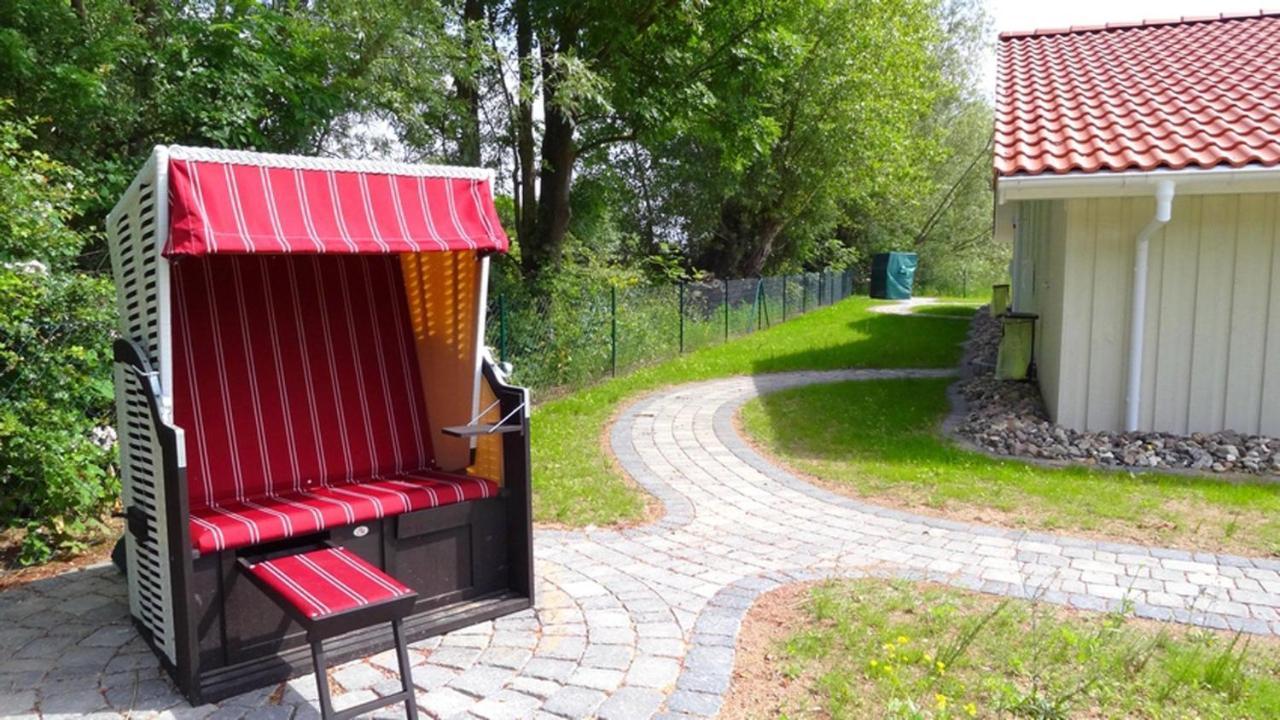 Daenische Ferienhaeuser Am Salzhaff Haus Poseidon Poel Exterior foto