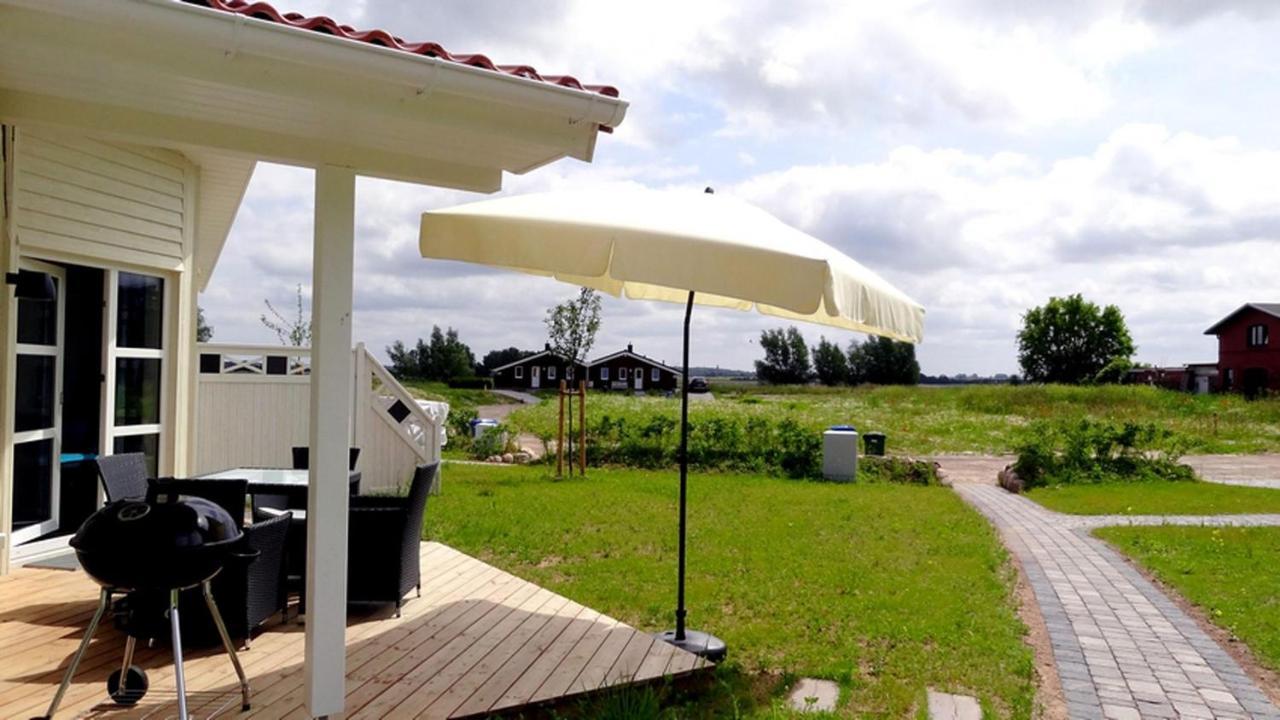 Daenische Ferienhaeuser Am Salzhaff Haus Poseidon Poel Exterior foto